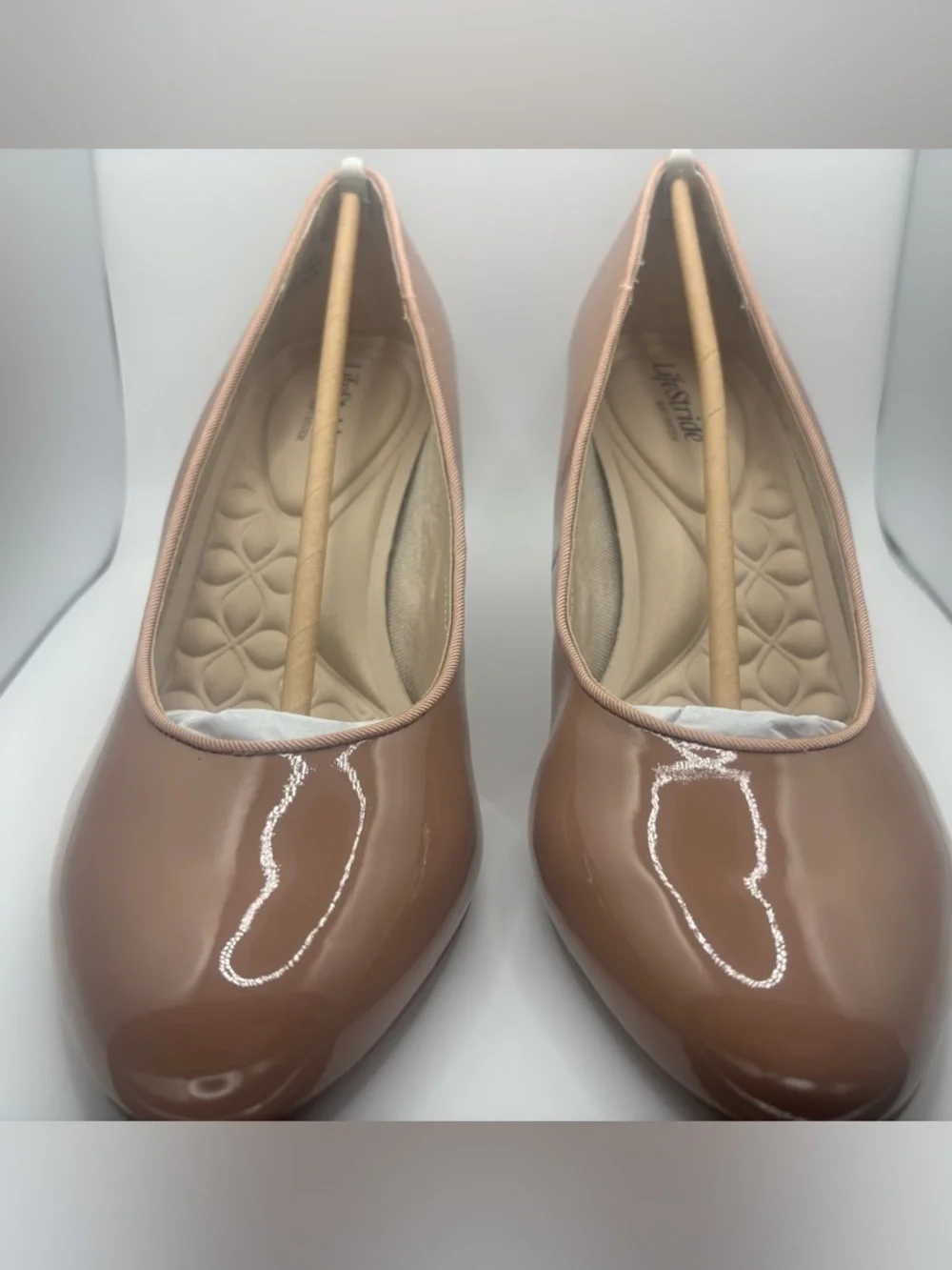 Life Stride Glossy Nude Patent Pump